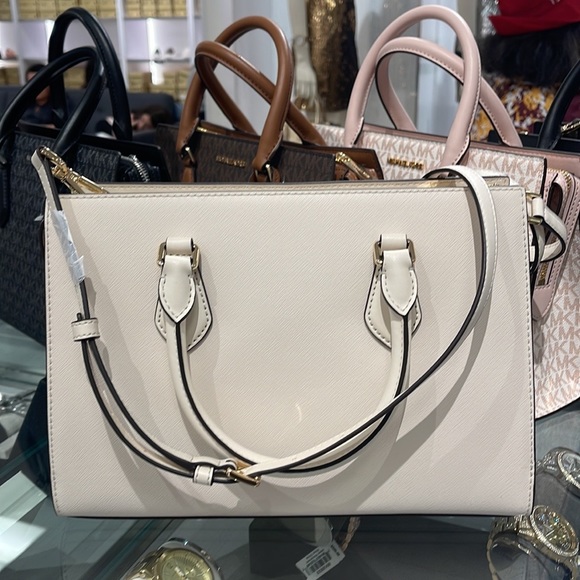 Michael Kors Sheila Medium Center Zip Satchel Crossbody Bag
Light Cream 
NWT - Picture 16 of 16
